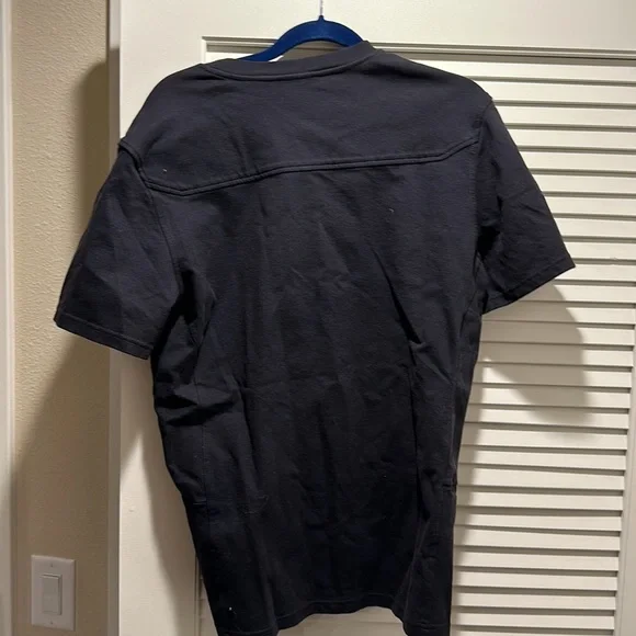 Men’s black Mission workshop paneled pocket tee - Picture 2 of 2